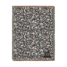 Load image into Gallery viewer, Majestical Howlite Cotton Woven Blanket