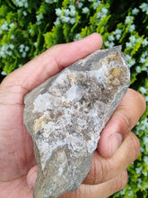 Load image into Gallery viewer, Raw Herkimer Diamond #428