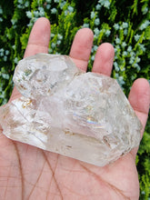 Load image into Gallery viewer, DT Herkimer Diamond Palm #434