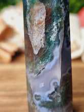 Load image into Gallery viewer, Beautiful Moss Agate Points
