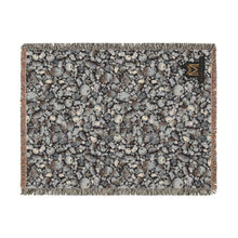 Load image into Gallery viewer, Howlite woven cotton blanket, 60" × 80"
