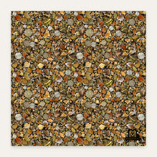 Load image into Gallery viewer, Citrine cotton sateen duvet cover, flat view of the print
