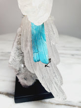 Load image into Gallery viewer, Peruvian Clear Quartz Parrot on Clear Quartz Cluster Base
