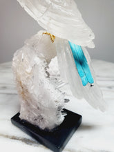 Load image into Gallery viewer, Peruvian Clear Quartz Parrot on Clear Quartz Cluster Base
