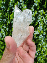 Load image into Gallery viewer, DT Herkimer Diamond Palm #434
