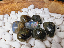 Load image into Gallery viewer, Labradorite Tumbles
