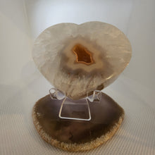 Load image into Gallery viewer, Druzy Agate Heart
