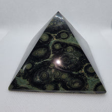 Load image into Gallery viewer, Kambaba Jasper Pyramid
