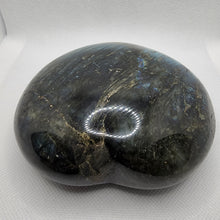 Load image into Gallery viewer, Labradorite Heart
