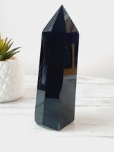 Load image into Gallery viewer, Black Obsidian Tower (550g)
