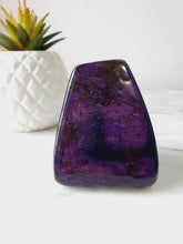 Load image into Gallery viewer, Namibia Polished Purpurite Freeform
