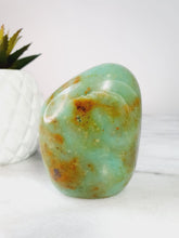 Load image into Gallery viewer, Peruvian Chrysoprase

