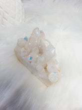 Load image into Gallery viewer, Angel Aura Cluster
